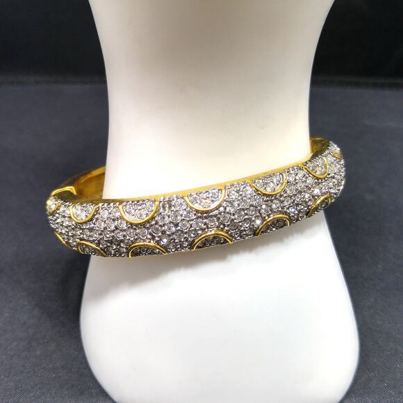 Vtg. Premier Designs Rhinestone Hinged Bracelet, Magnetic Clasp, 1980s, 7 1/2 In - Picture 10 of 10